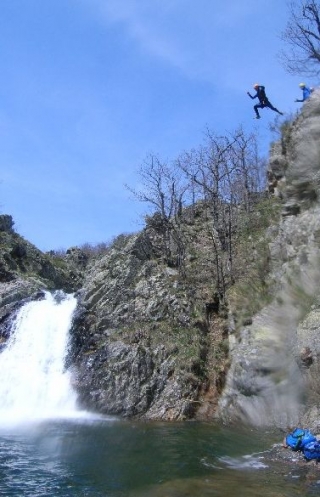  Jump 